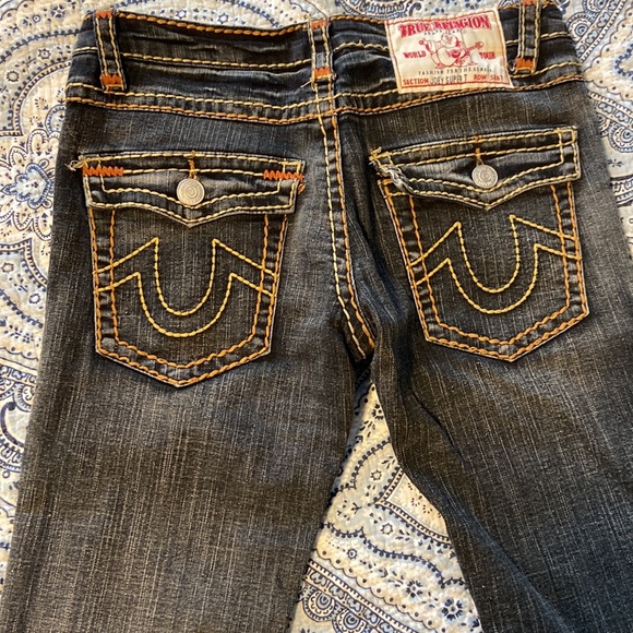 Like new distresses grey true religion jeans. Low rise straight leg. - Picture 3 of 3